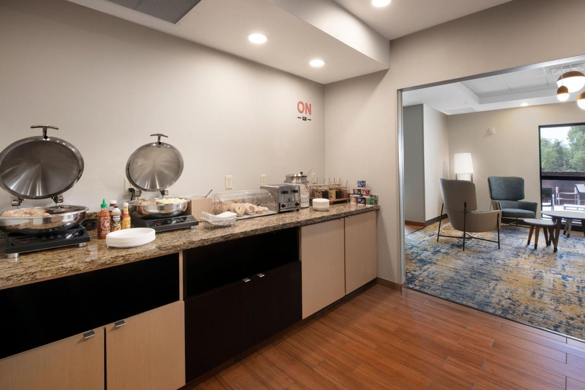 Towneplace Suites Oklahoma City Airport Exteriör bild