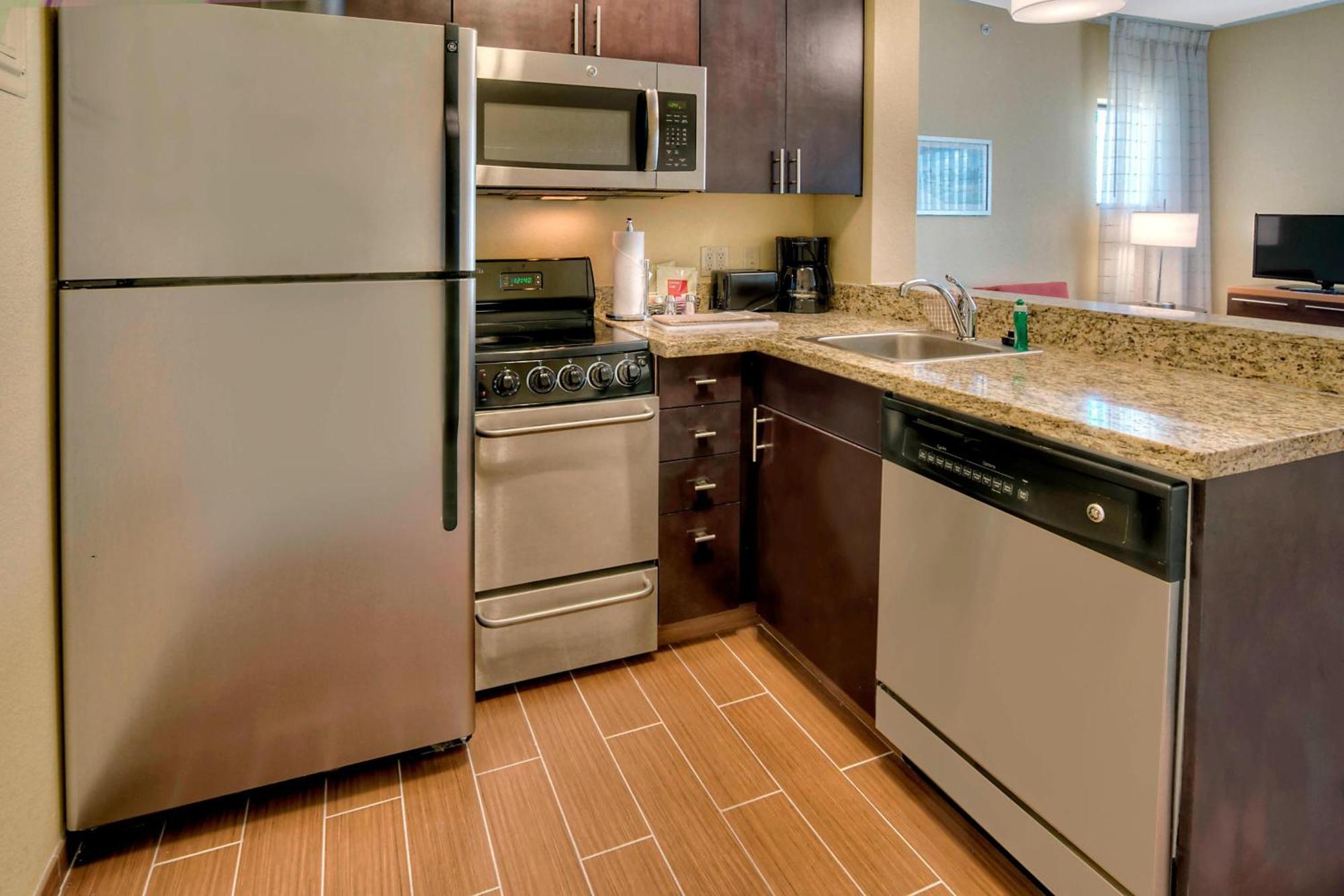 Towneplace Suites Oklahoma City Airport Exteriör bild