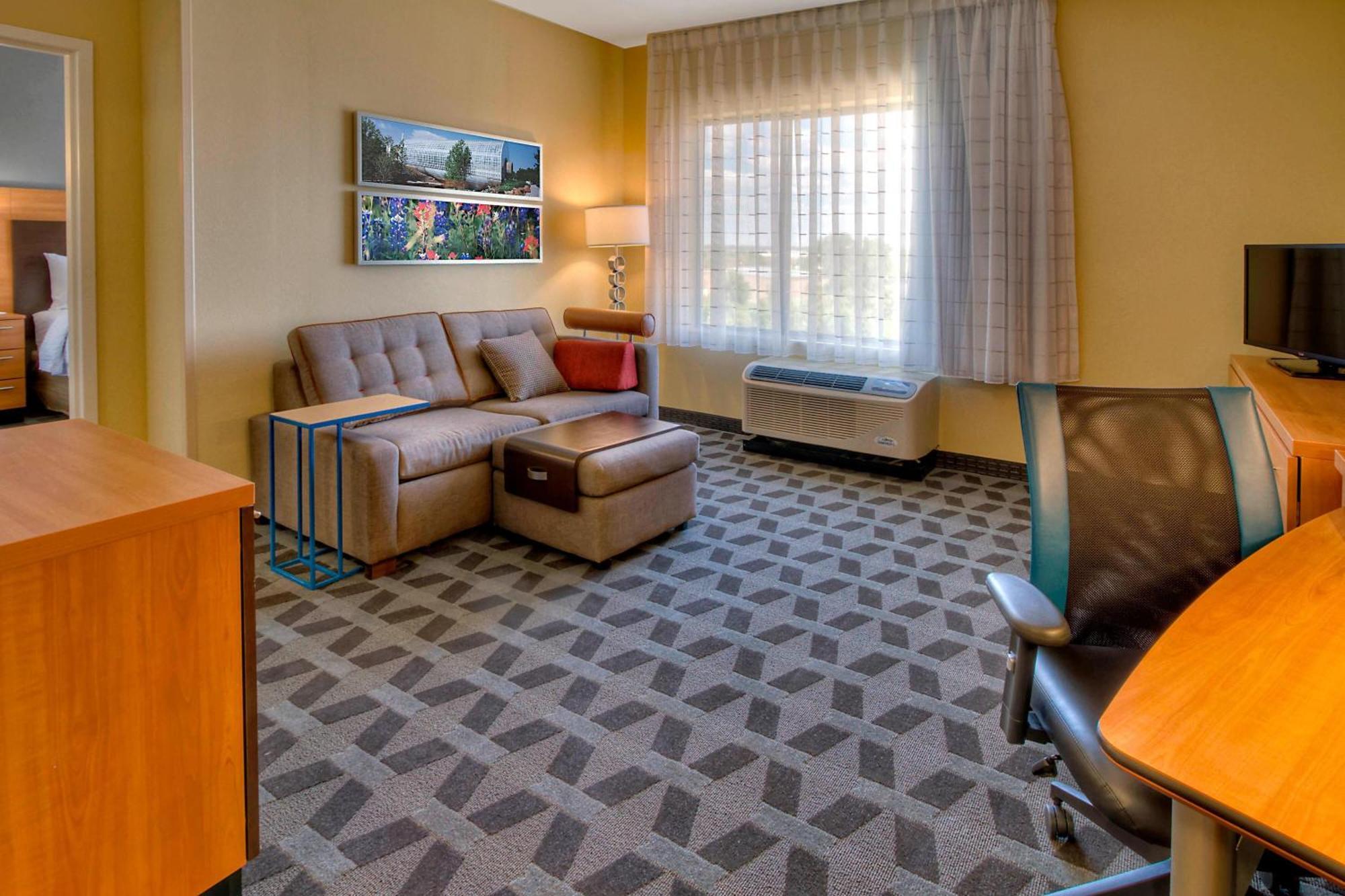 Towneplace Suites Oklahoma City Airport Exteriör bild