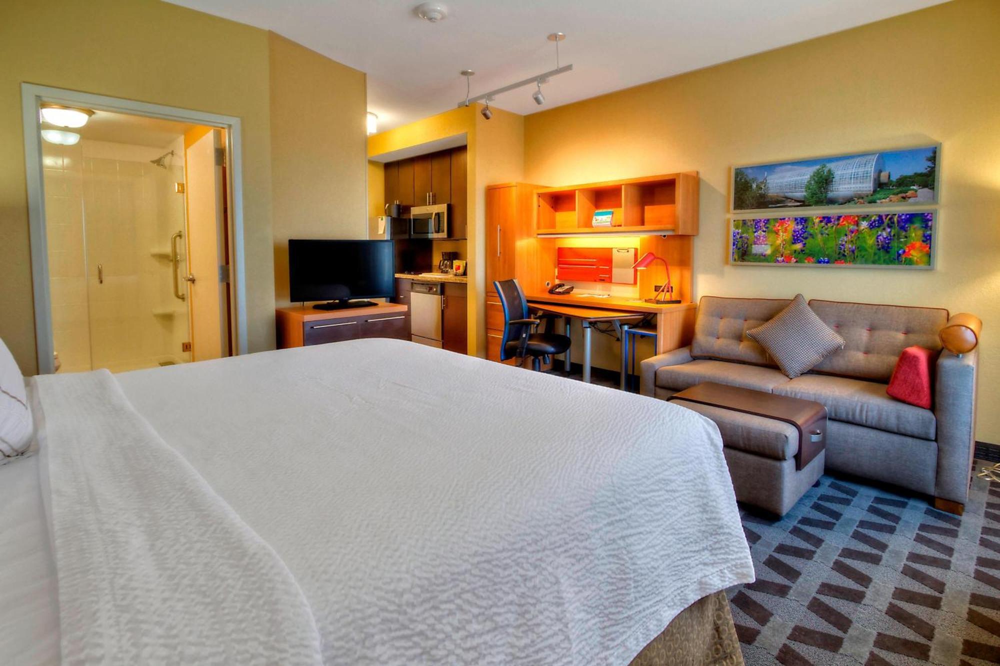 Towneplace Suites Oklahoma City Airport Exteriör bild